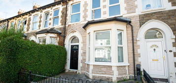 4 bedroom terraced house