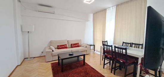 GM1628 Inchiriere apartament 3 camere decomandat Piata Victoriei