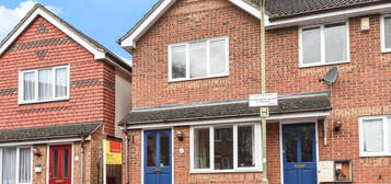 2 bed terraced house to rent