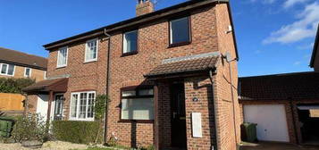 3 bedroom semi-detached house