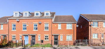 3 bedroom terraced house to rent