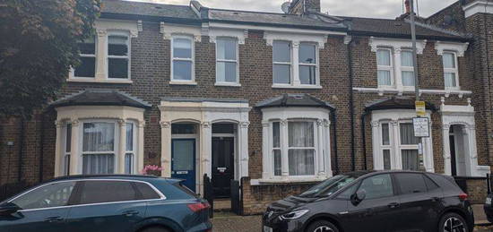 Terraced house to rent in Shuttleworth Road, Battersea SW11