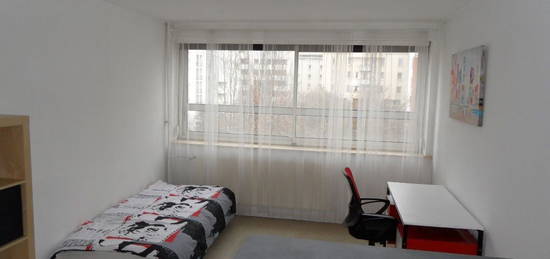 Studio meublé  à louer, 1 pièce, 21 m², Étage 4/–