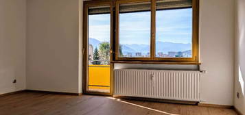 Garconniere mit Balkon und Panoramablick