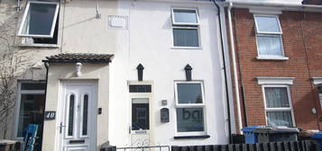 3 bed terraced house for sale