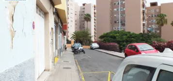 Casa unifamiliar en calle del Alto de los Leones