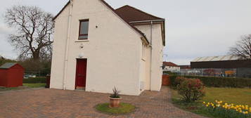 3 bedroom semi-detached house