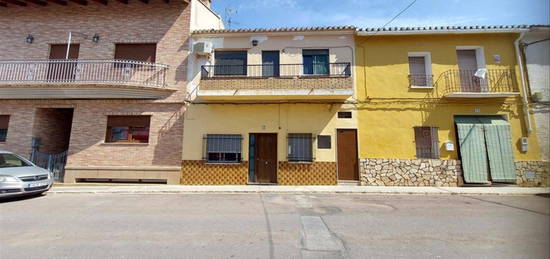 Piso en venta en Calle Cervantes, 12, Yátova