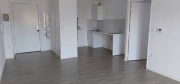 Appartement  à louer, 2 pièces, 1 chambre, 42 m²