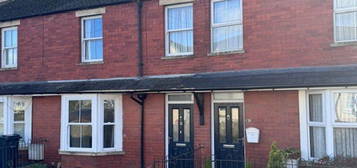 2 bed terraced house to rent