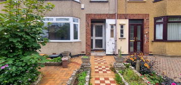 4 bed terraced house to rent