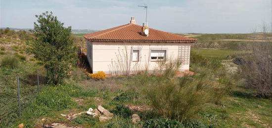 Casa adosada en venta en Tulipan (del), Barajas de Melo