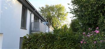 RIEDENBURG | Neuwertige 3-Zimmerwohnung mit Balkon in Bestlage