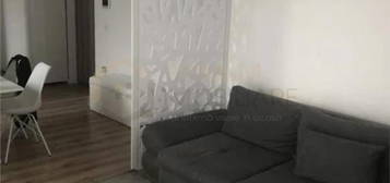 Apartament 2 camere, 2 locuri de parcare, complet mobilat, u