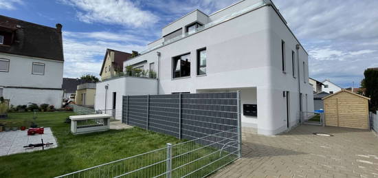 Moderne 3-Zimmer-Wohnung barrierefrei mit Balkon in Augsburg - Haunstetten