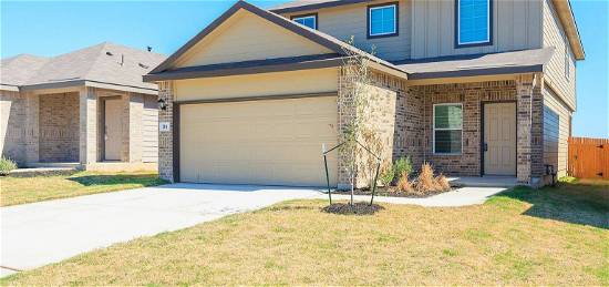 116 Honors St, Floresville, TX 78114