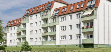 Große 3-Raumwohnung mit Balkon und Stellplatz in idyllischer Lage