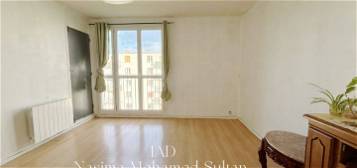Appartement  à vendre, 3 pièces, 2 chambres, 52 m²