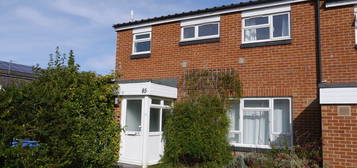 5 bed end terrace house to rent