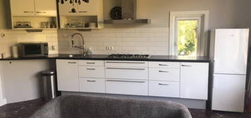 C-Bussum tijdelijk te huur 2 kamer appartement 3/4 maanden!!