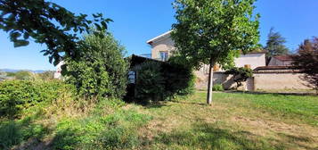 Maison  à louer, 4 pièces, 2 chambres, 75 m²