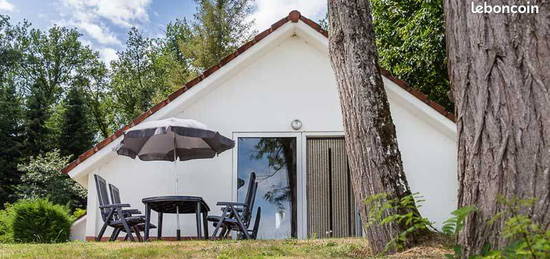 Maison de vacances, 3 pièces, 45 m2 sur Parc avec piscine, tennis, etc