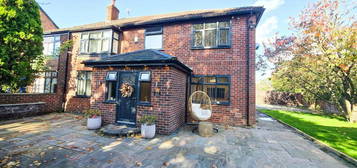 5 bedroom semi-detached house for sale