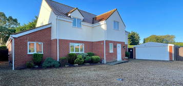 6 bed detached house for sale