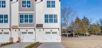 206 Harper Lndg, Chapel Hill, TN 37034