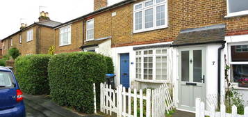 2 bedroom semi-detached house to rent