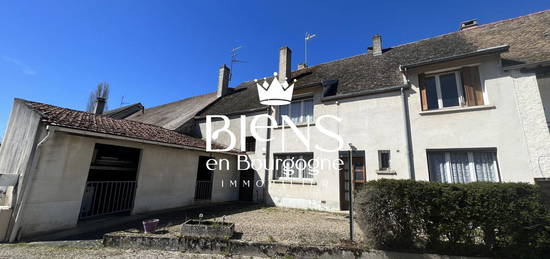 MAISON AVEC DE GRANDS ESPACES A 5 MINUTES DE BEAUNE