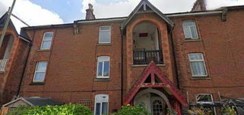 Flat to rent in Totnes Road, Paignton TQ3