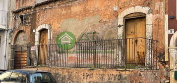 Casa indipendente in vendita in via Ittar