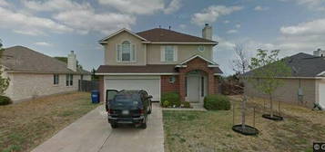 818 San Vicente Dr, Leander, TX 78641