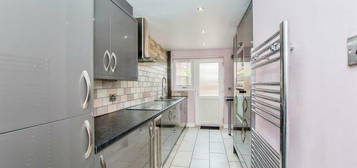 2 bedroom terraced house