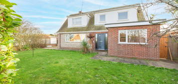 4 bed detached house for sale