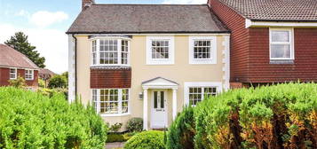 Detached house to rent in Grenehurst Way, Petersfield, Hampshire GU31