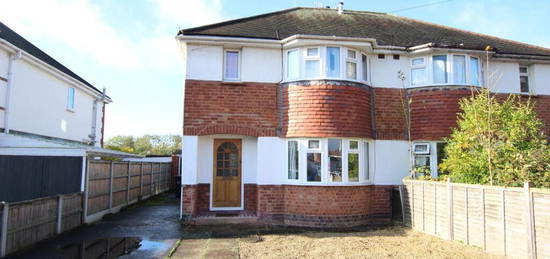 4 bedroom semi-detached house