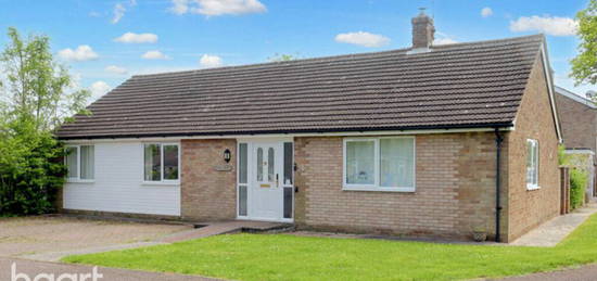 4 bedroom detached bungalow for sale