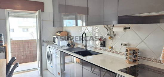 Apartamento T3 - Excelente Localização