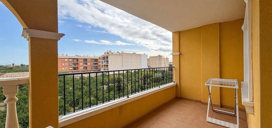 Apartamento de alquiler en Almoradí