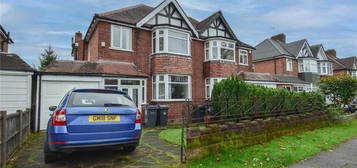 3 bedroom semi-detached house to rent