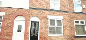 2 bedroom terraced house