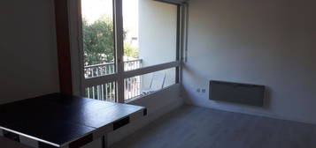 A louer appartement de 33m2 avec balcon