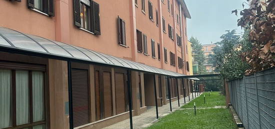 Bilocale in Via Ippolito Nievo 6