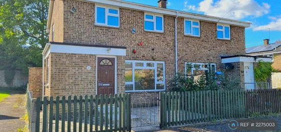 3 bedroom semi-detached house