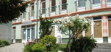 Belváros, Pécs, ingatlan, kiadó, lakás, 30 m2