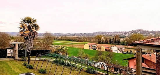 Rustico, da ristrutturare, 100 m², Mazzè