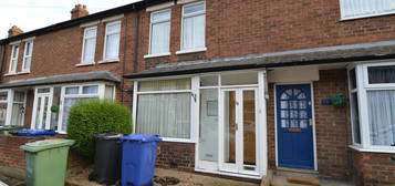 Terraced house to rent in Clark Avenue, Grimsby DN31