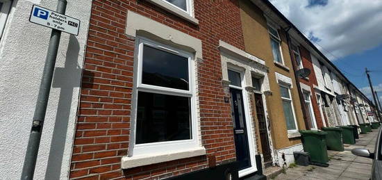 2 bedroom terraced house